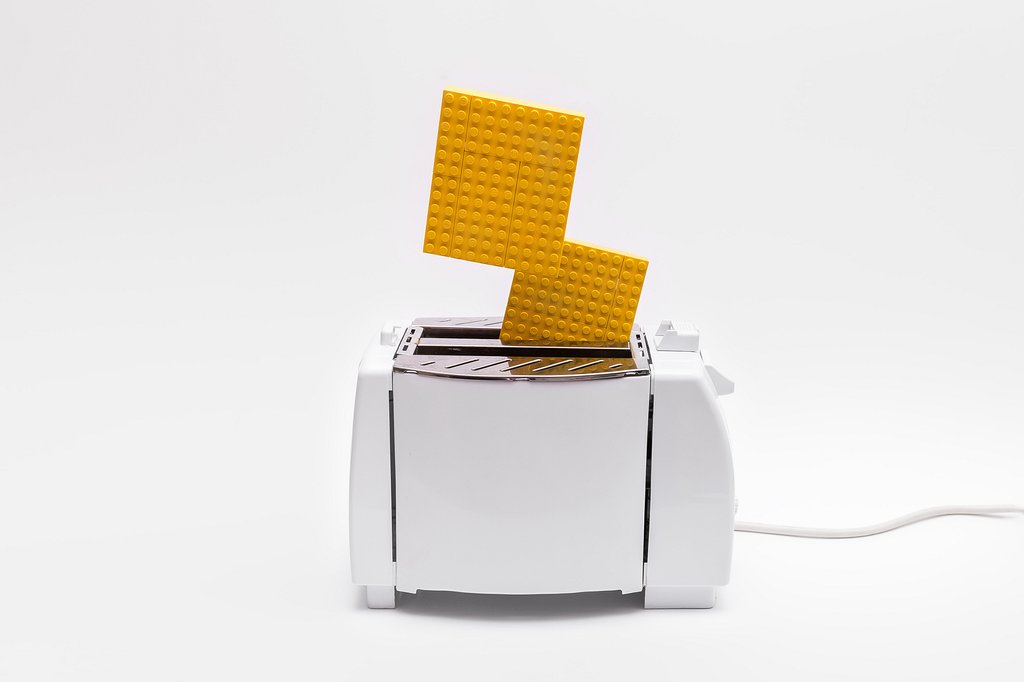 Toaster by Michał Kulesza